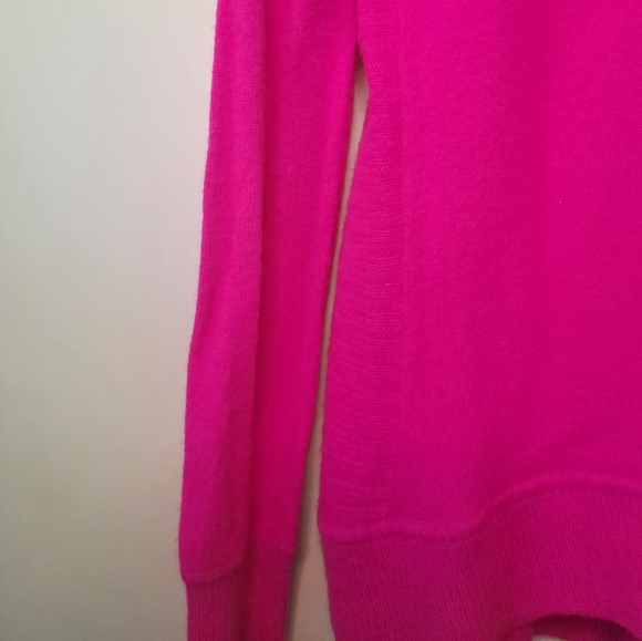 Pure Cashmere Diane vonFurstenberg Pink Sweater - Picture 9 of 12